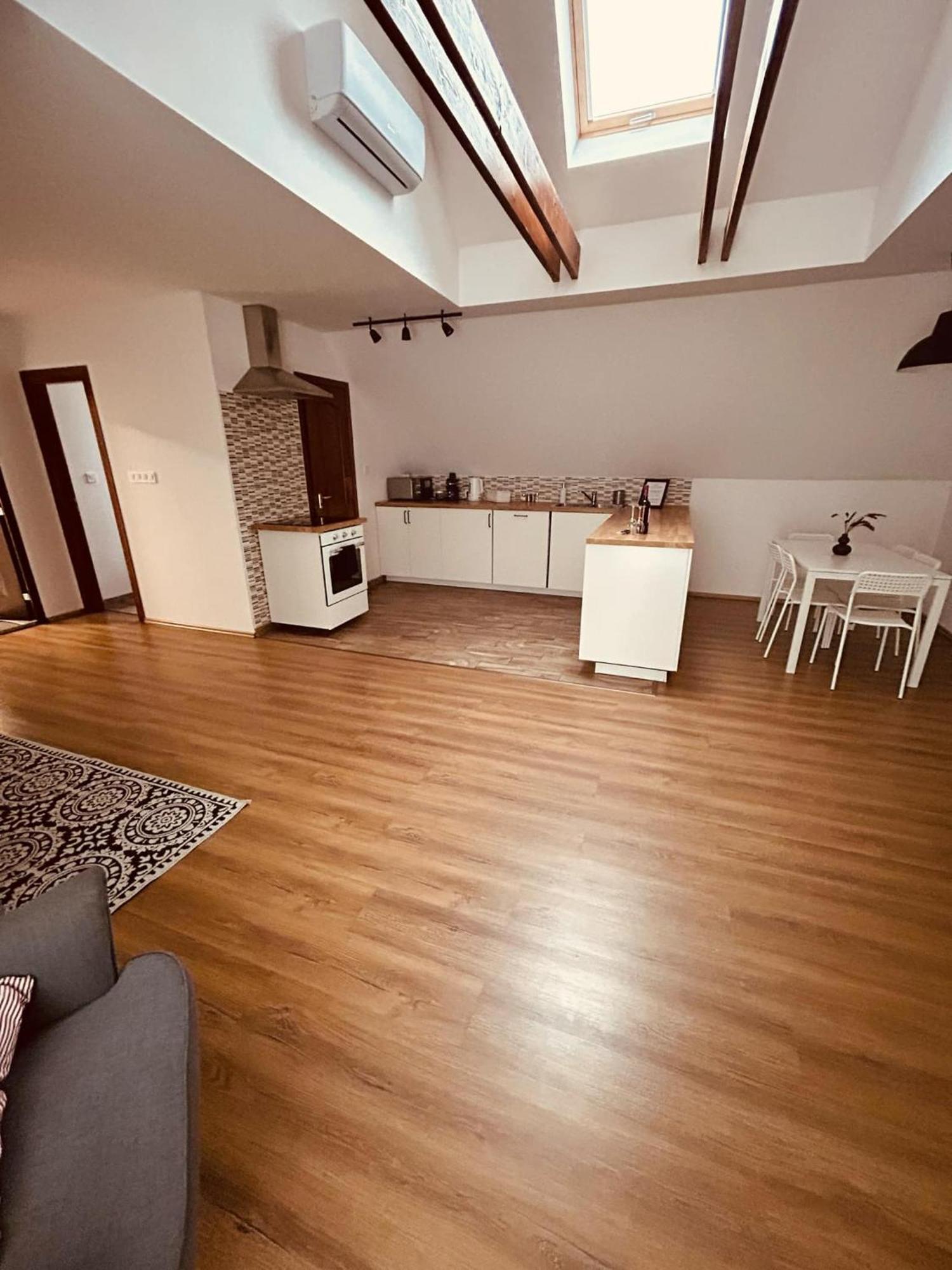 Pataky Apartmanok Veszprém Exterior photo